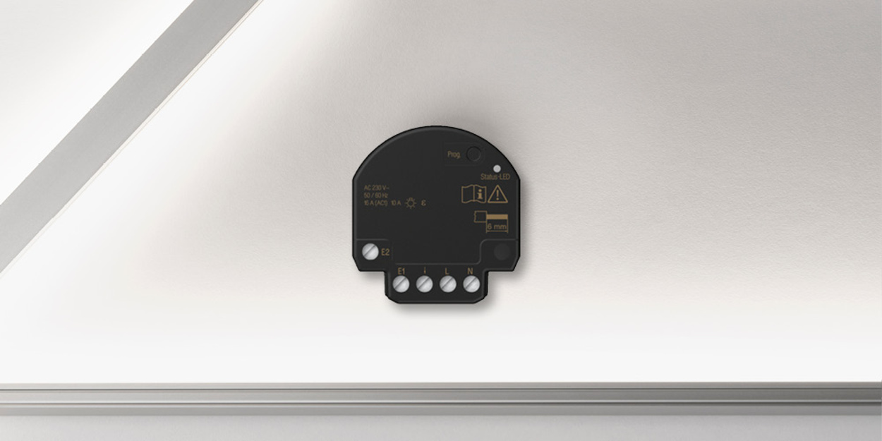 JUNG HOME Jalousieaktor Mini bei Elektro Meyer GmbH in Dipperz